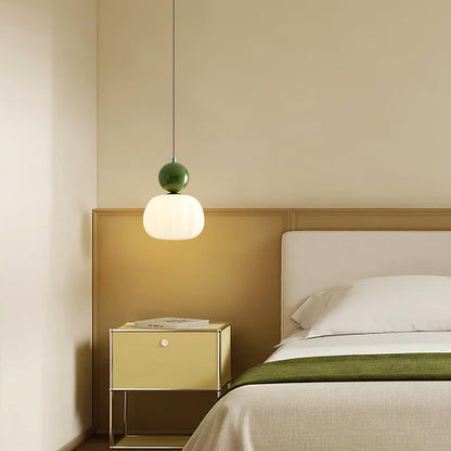 Yedra Pendant Lamp | Organic Round Acrylic Design