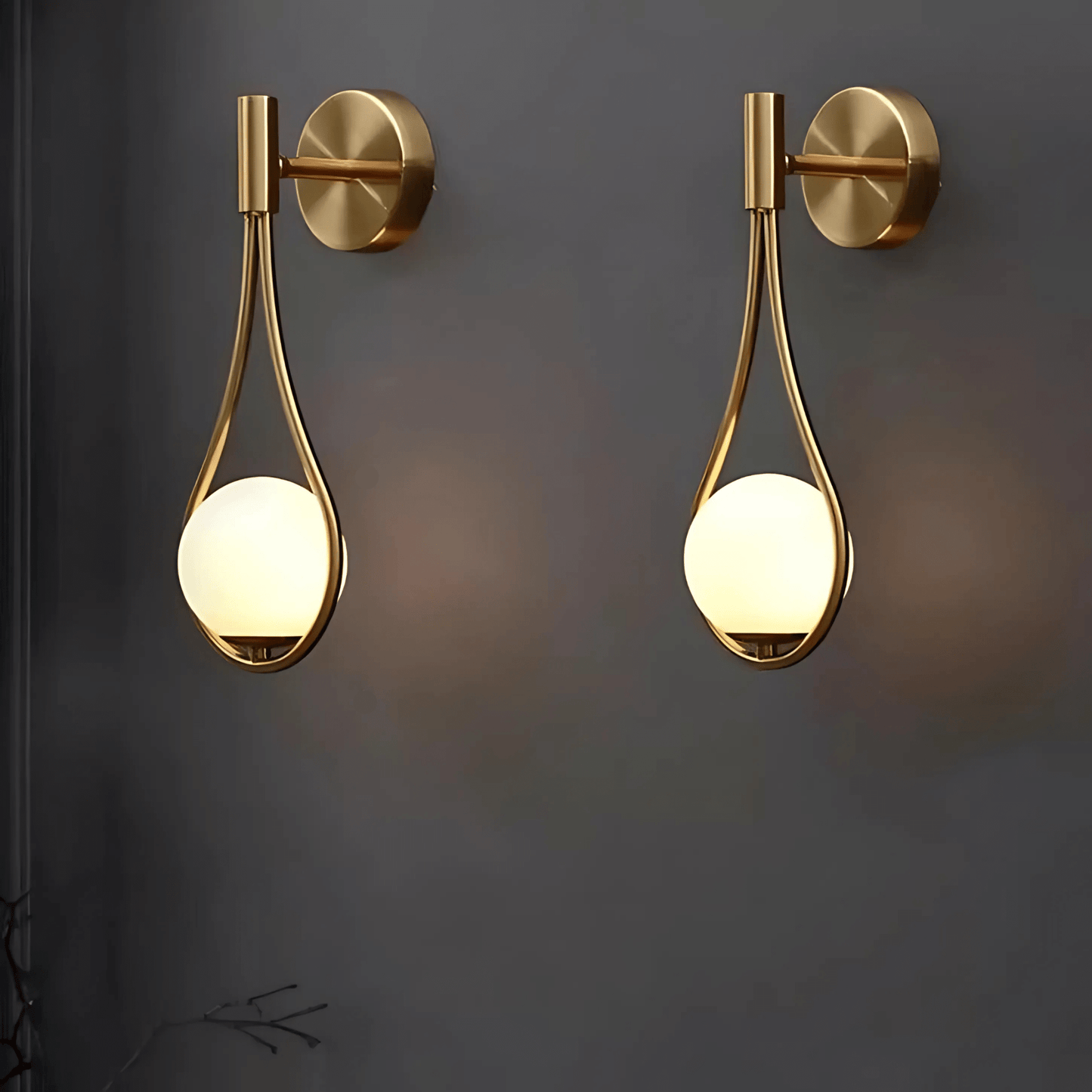 Droplet Wall Light | Modern Teardrop Wall Lamp
